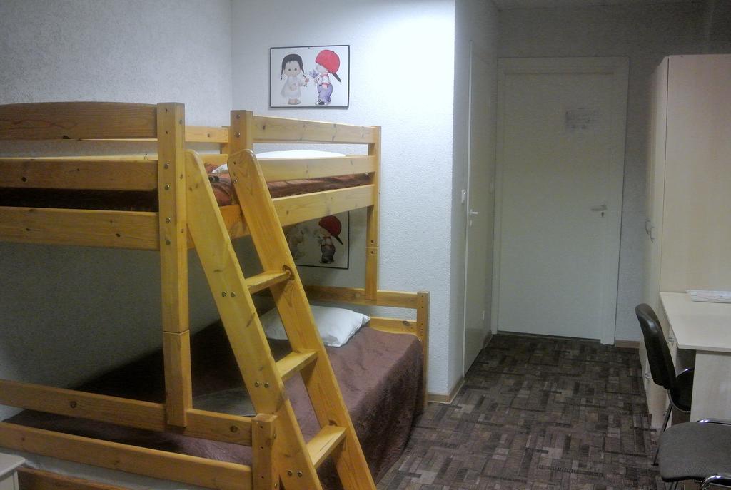 Eurohotel Maardu Cameră foto