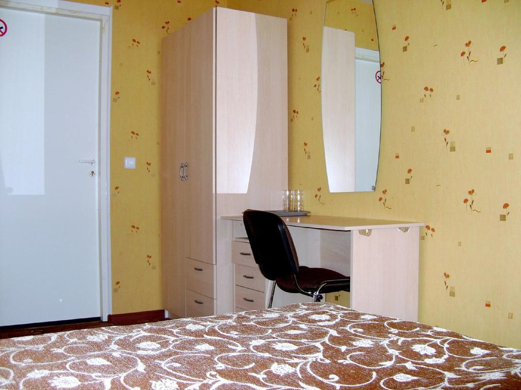 Eurohotel Maardu Cameră foto