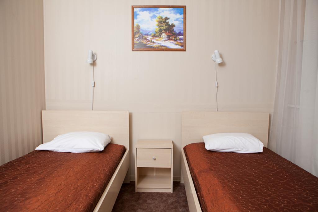 Eurohotel Maardu Cameră foto